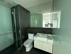 Arc 380 (D8), Office #637640341